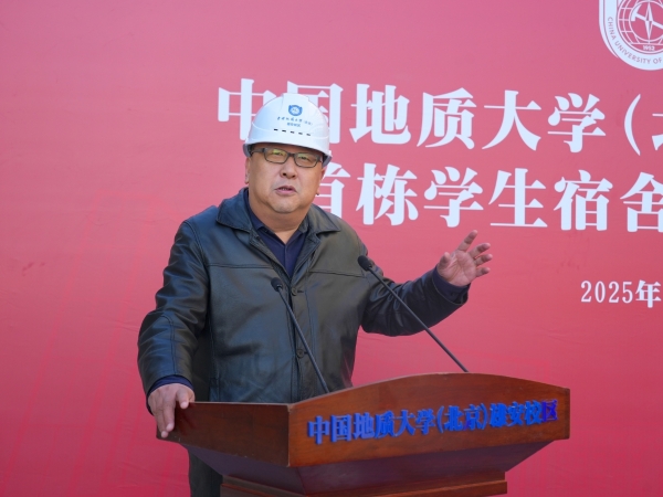 武雄副校长讲话